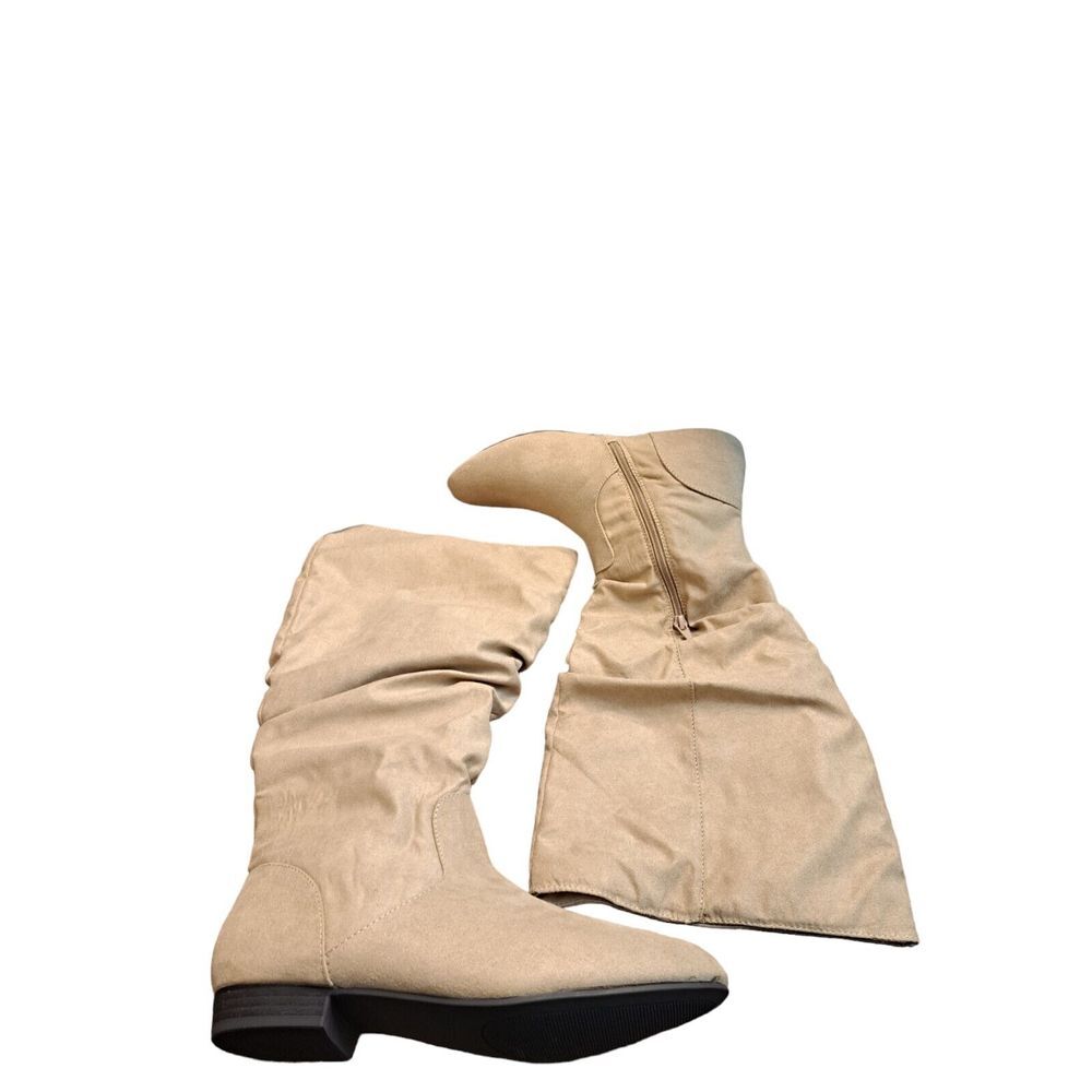 Kohls Woman's Boots Size 9 Knee High Comfortable Dill Tan Color Almond Toe